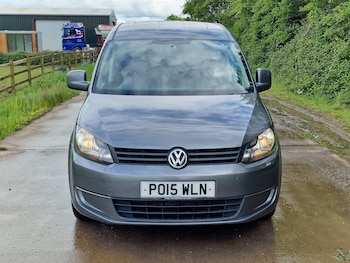 Used Volkswagen Caddy Maxi 2015 for sale - 78627821: Photo