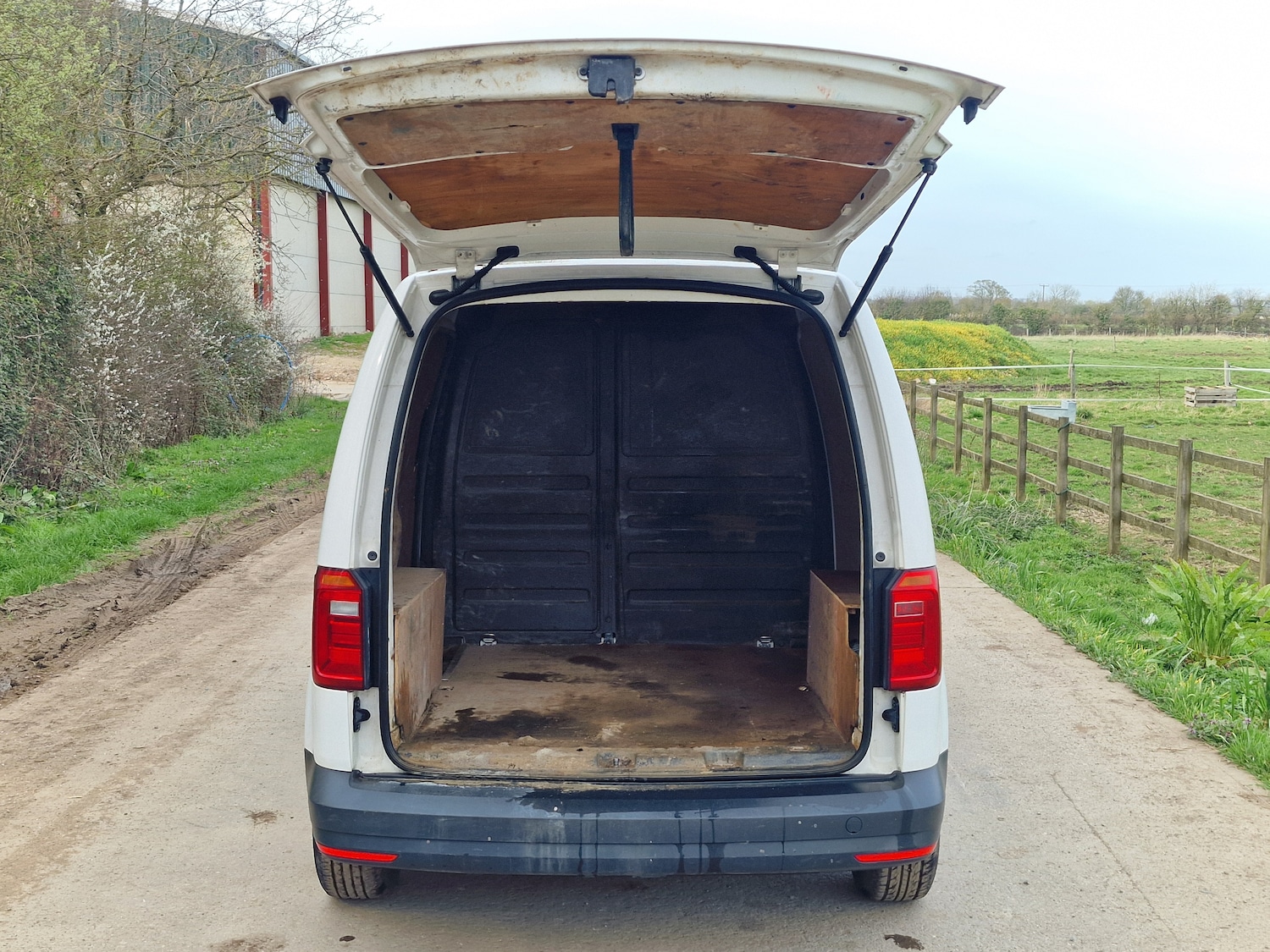 Used Volkswagen Caddy 2020 for sale - 77988898: Photo 6