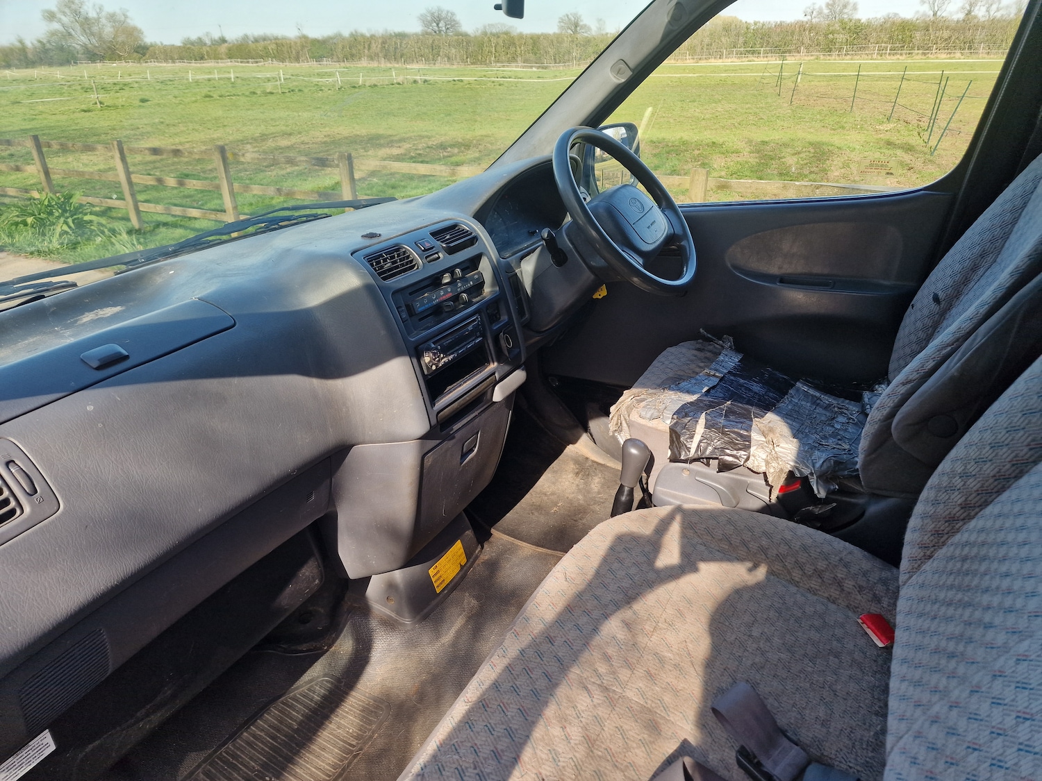 Used Toyota HiAce 2006 for sale - 78169017: Photo 15