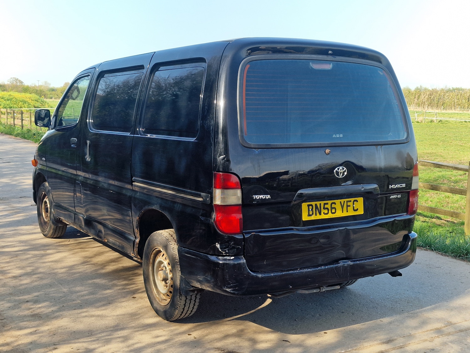 Used Toyota HiAce 2006 for sale - 78169017: Photo 8