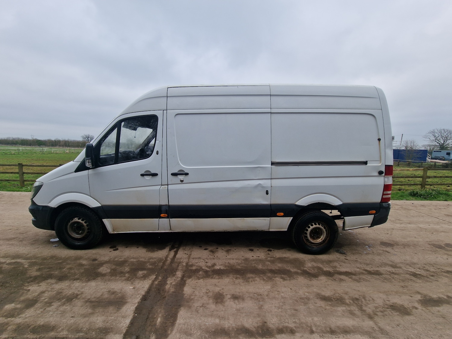 Used Mercedes-Benz Sprinter 2017 for sale - 77845436: Photo 8