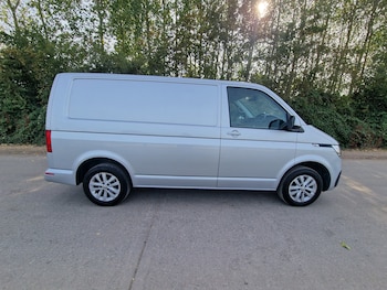 Used Volkswagen Transporter 2021 for sale - 79302352: Photo