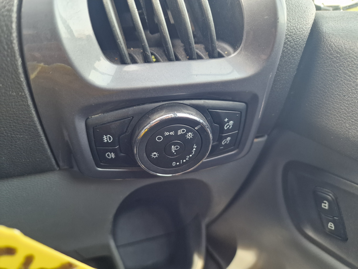 Used Ford Transit Custom 2017 for sale - 77988896: Photo 13