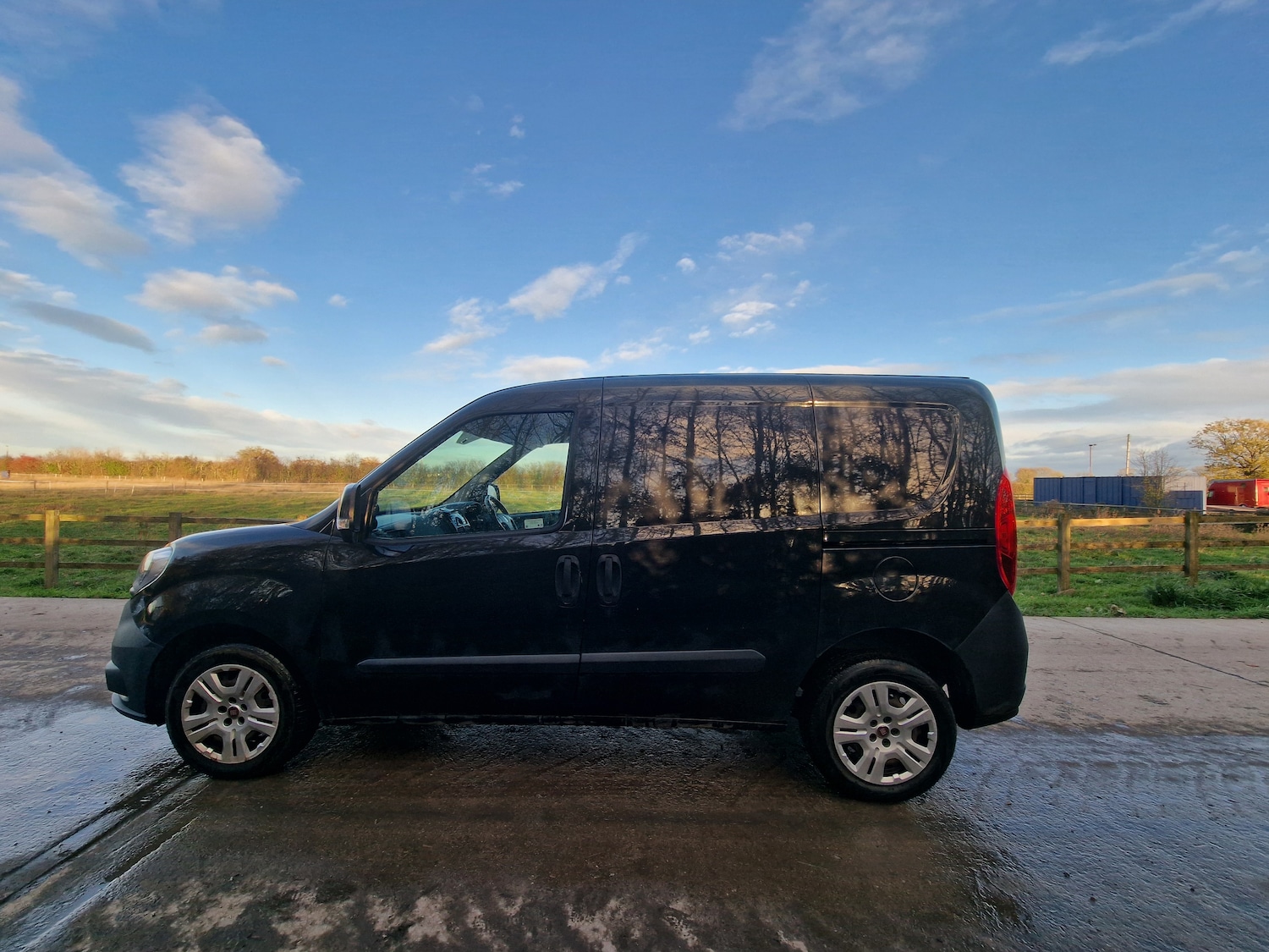 Used Fiat Doblo 2018 for sale - 76641196: Photo 5