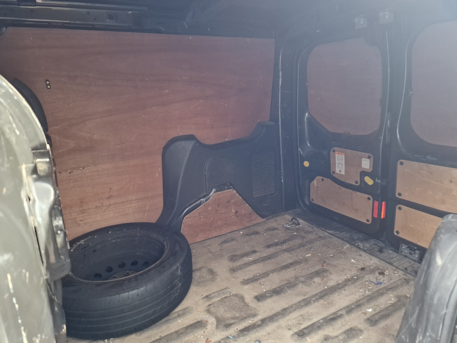 Used Ford Transit Connect 2017 for sale - 77650317: Photo 10