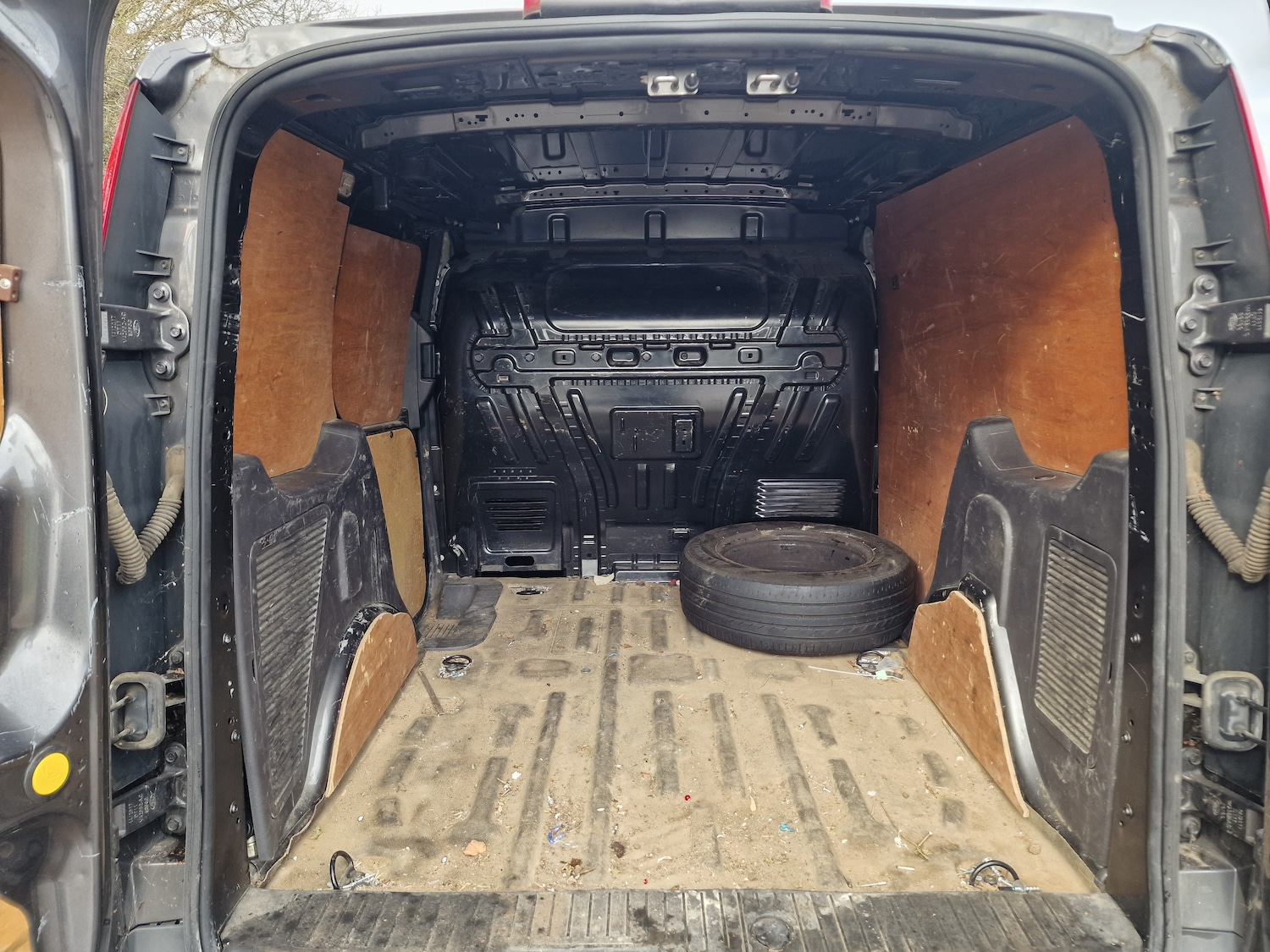 Used Ford Transit Connect 2017 for sale - 77650317: Photo 12