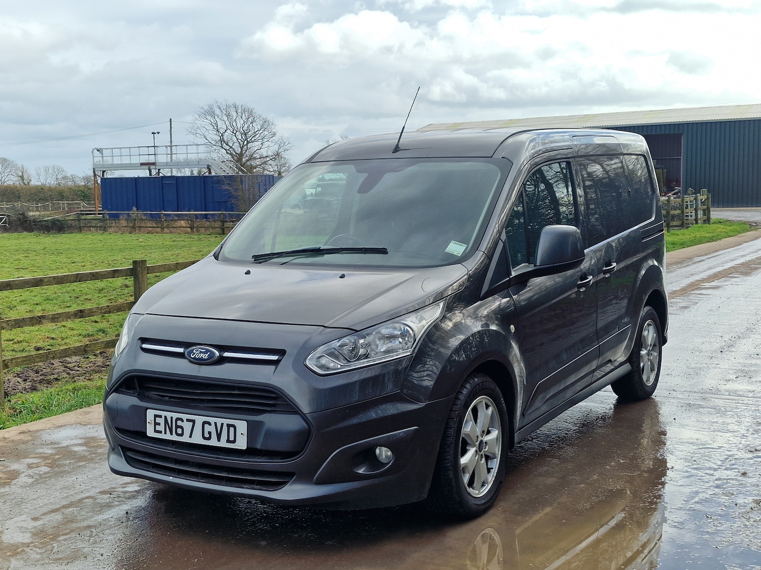 Used Ford Transit Connect 2017 for sale - 77650317: Photo 3