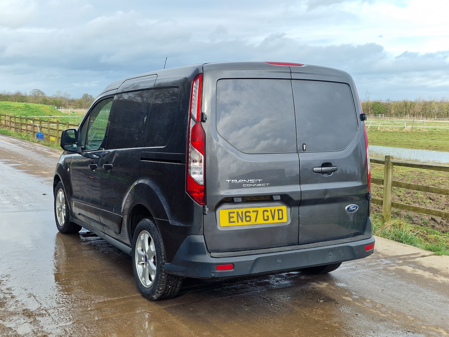 Used Ford Transit Connect 2017 for sale - 77650317: Photo 9