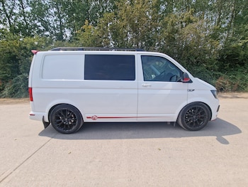 Used Volkswagen Transporter 2015 for sale - 79275358: Photo