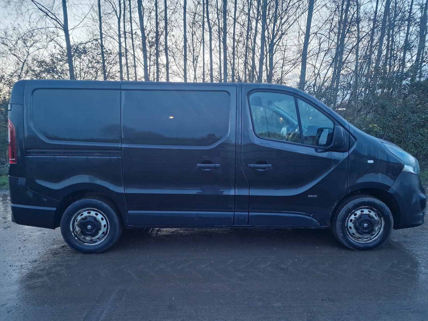 Used Vauxhall Vivaro 2017 for sale - 76808274: Photo 4