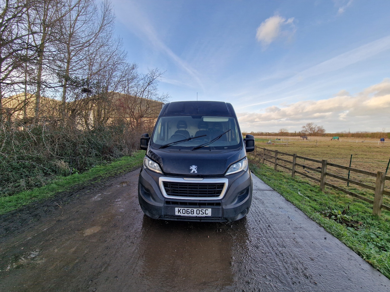 Used Peugeot Boxer 2018 for sale - 77210319: Photo 2