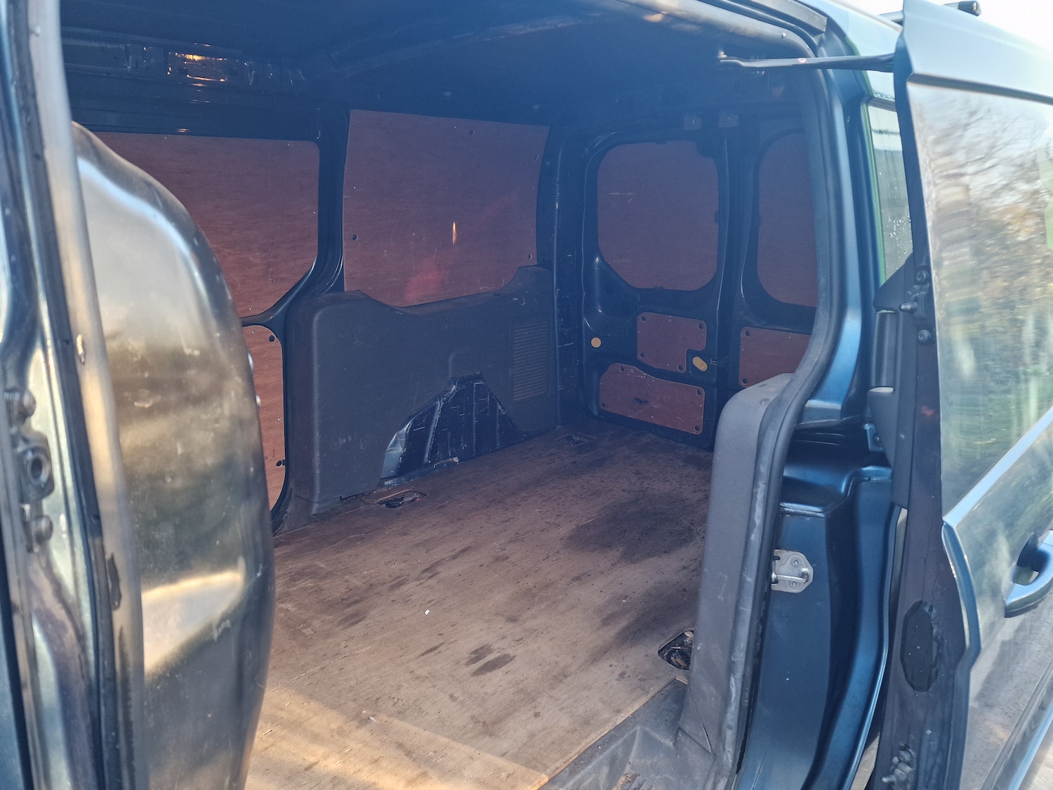 Used Ford Transit Connect 2019 for sale - 76641193: Photo 21