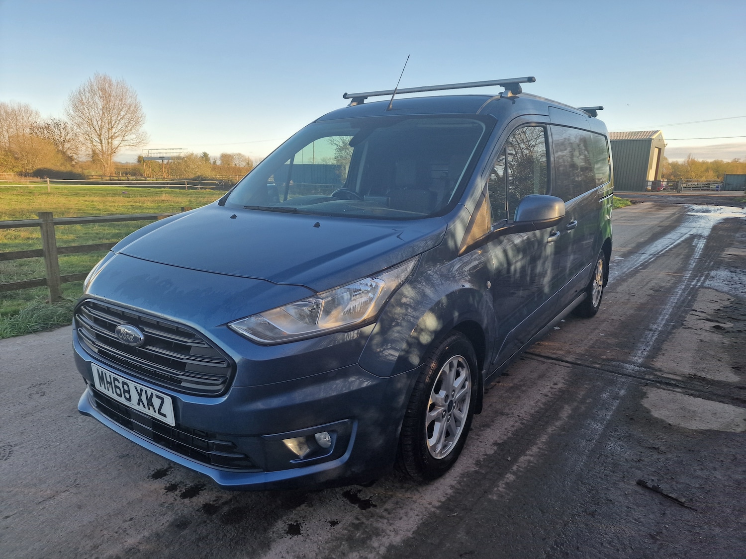 Used Ford Transit Connect 2019 for sale - 76641193: Photo 3