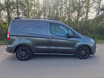 Used Ford Transit Courier 2019 for sale - 78353256: Photo