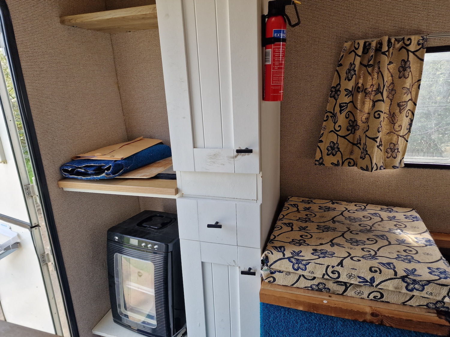 Used Bedford Camper 1989 for sale - 78106416: Photo 15