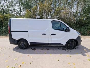 Used Vauxhall Vivaro 2017 for sale - 79319906: Photo