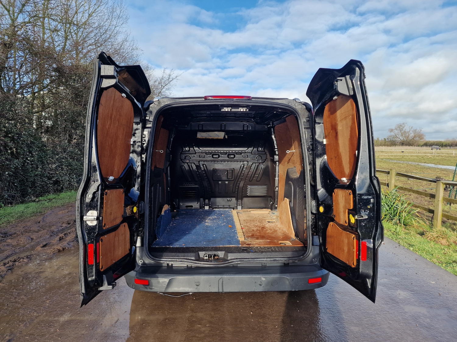 Used Ford Transit Connect 2017 for sale - 77420284: Photo 11