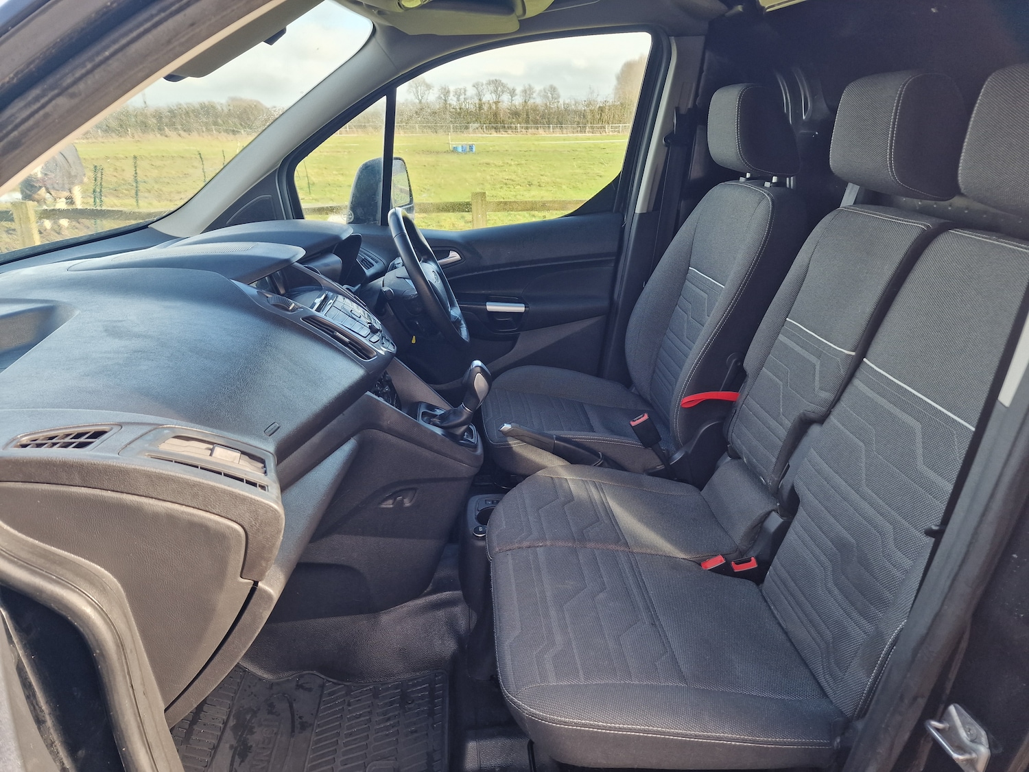 Used Ford Transit Connect 2017 for sale - 77420284: Photo 15