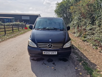 Mercedes-Benz - Vito