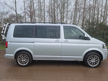 Used Volkswagen Caravelle 2012 for sale - 76692892: Photo