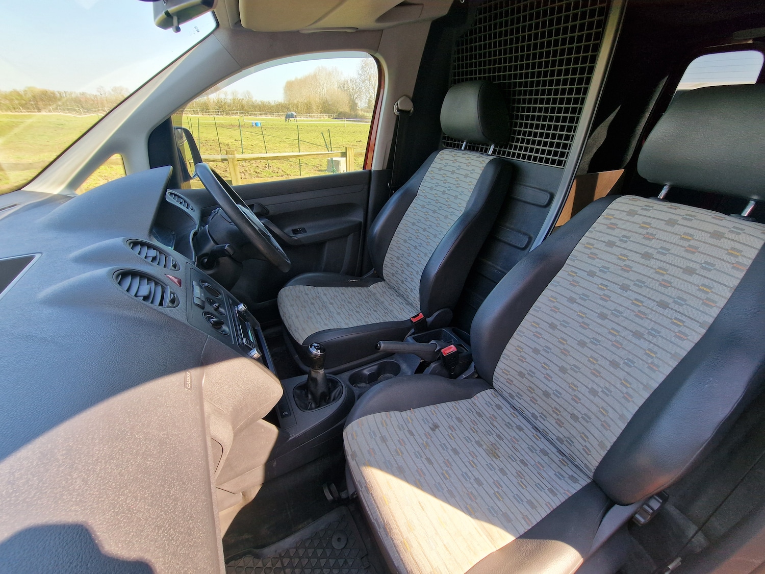 Used Volkswagen Caddy 2014 for sale - 77968837: Photo 24