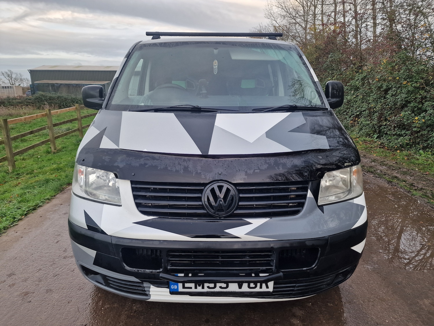 Used Volkswagen Transporter 2004 for sale - 76577346: Photo 1
