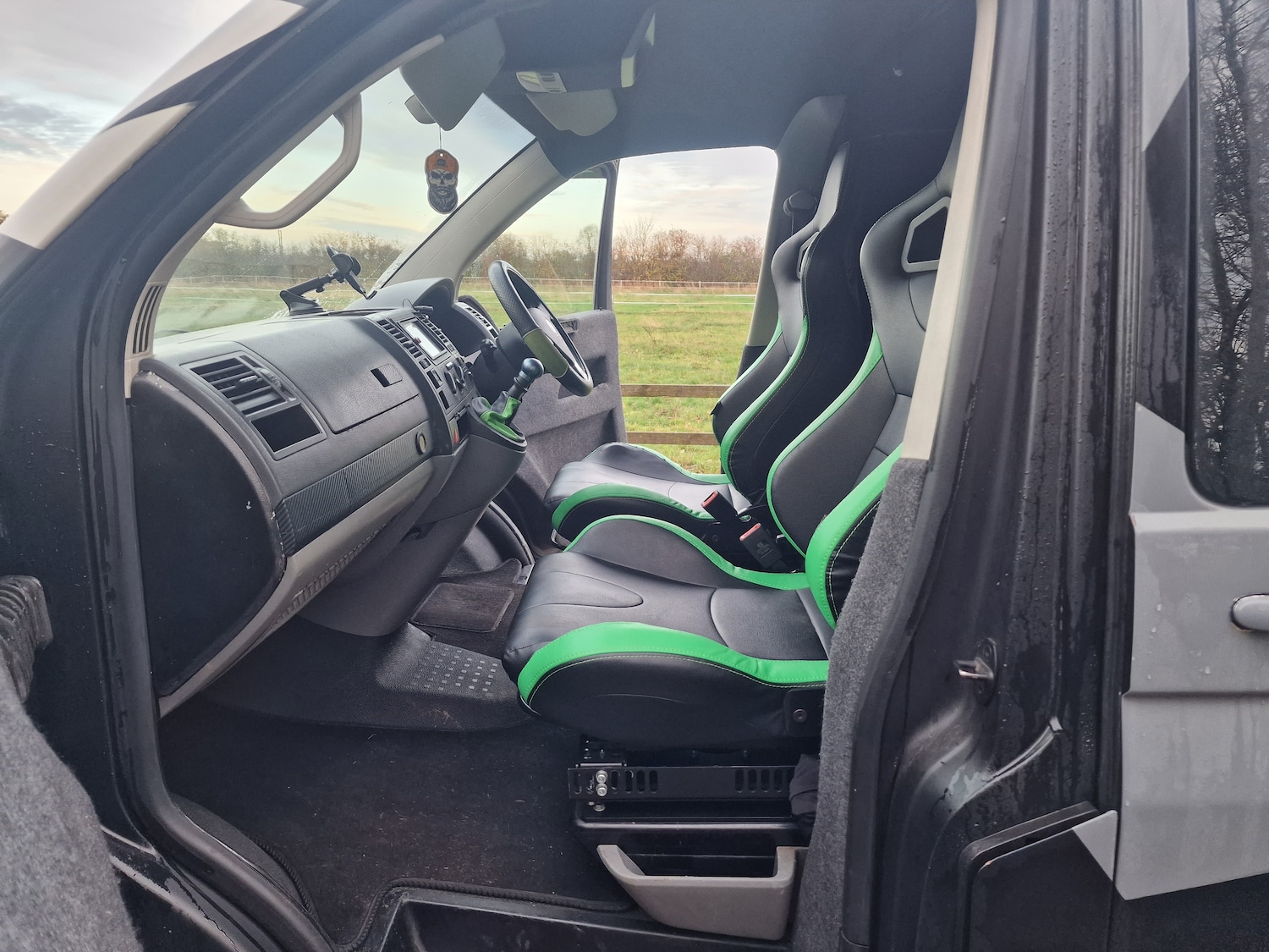 Used Volkswagen Transporter 2004 for sale - 76577346: Photo 11