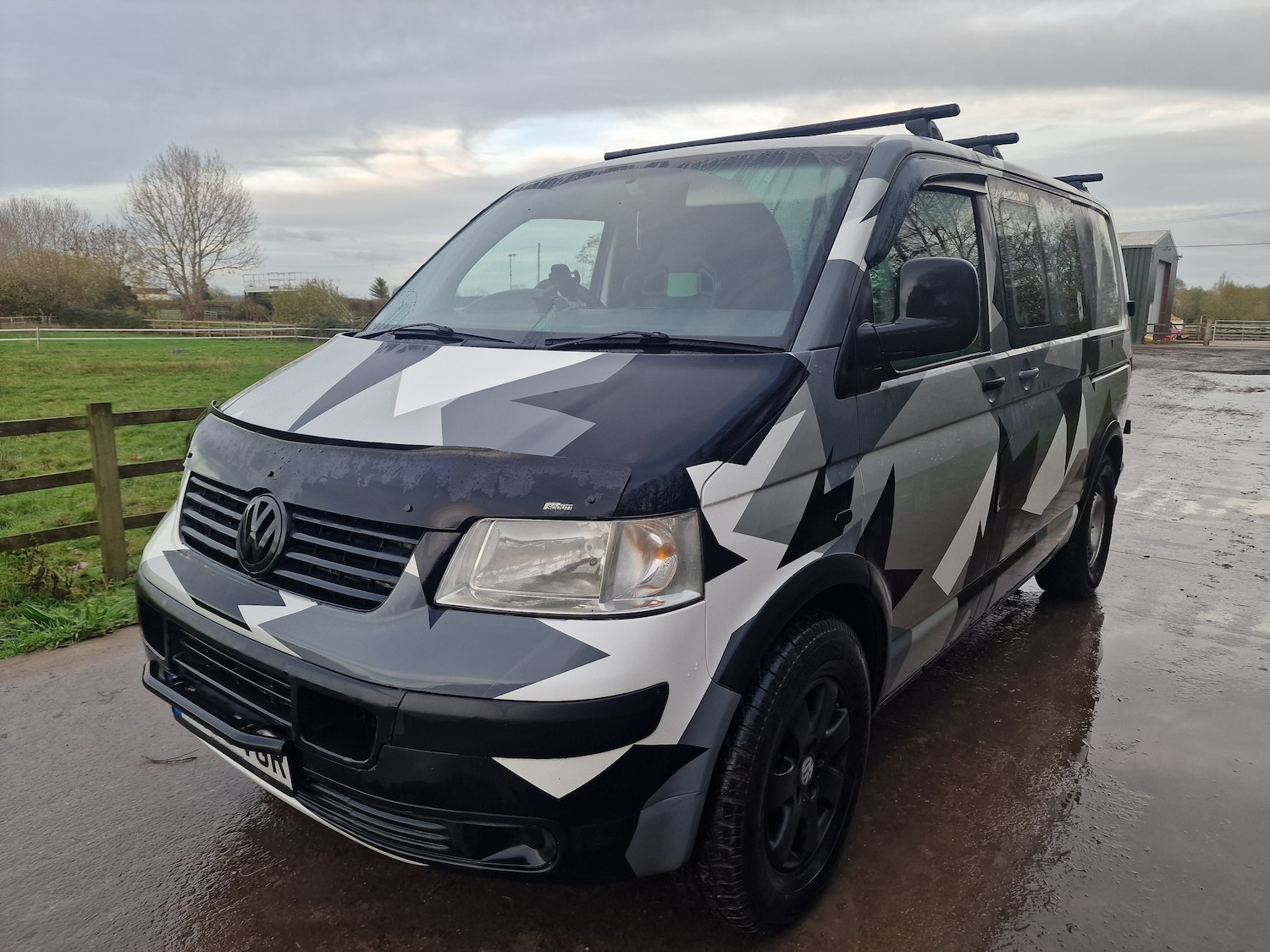 Used Volkswagen Transporter 2004 for sale - 76577346: Photo 2