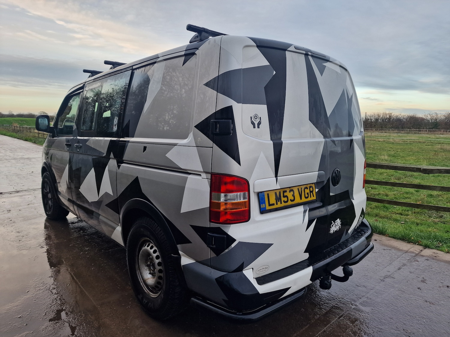 Used Volkswagen Transporter 2004 for sale - 76577346: Photo 9