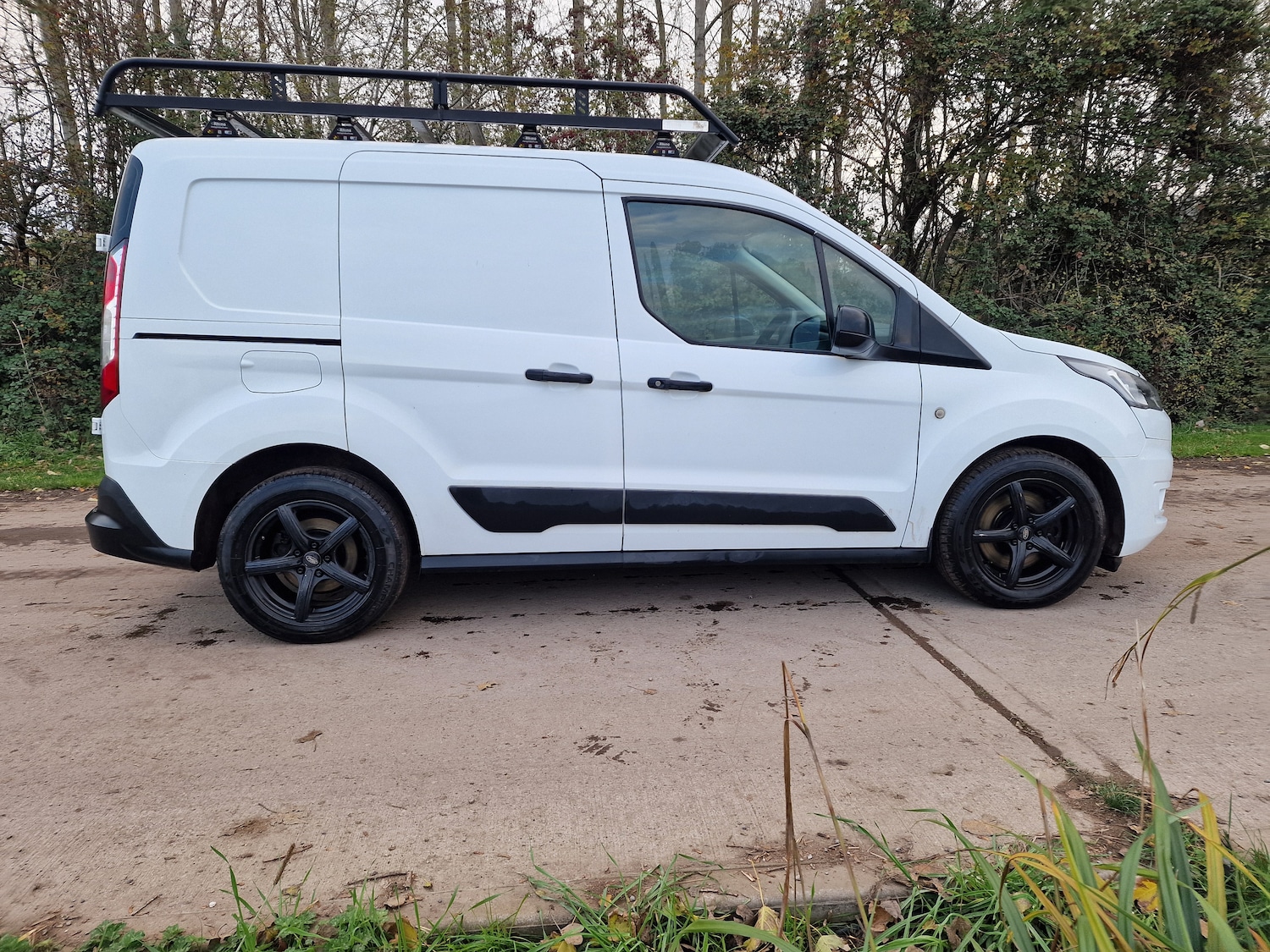Used Ford Transit Connect 2019 for sale - 76397230: Photo 4