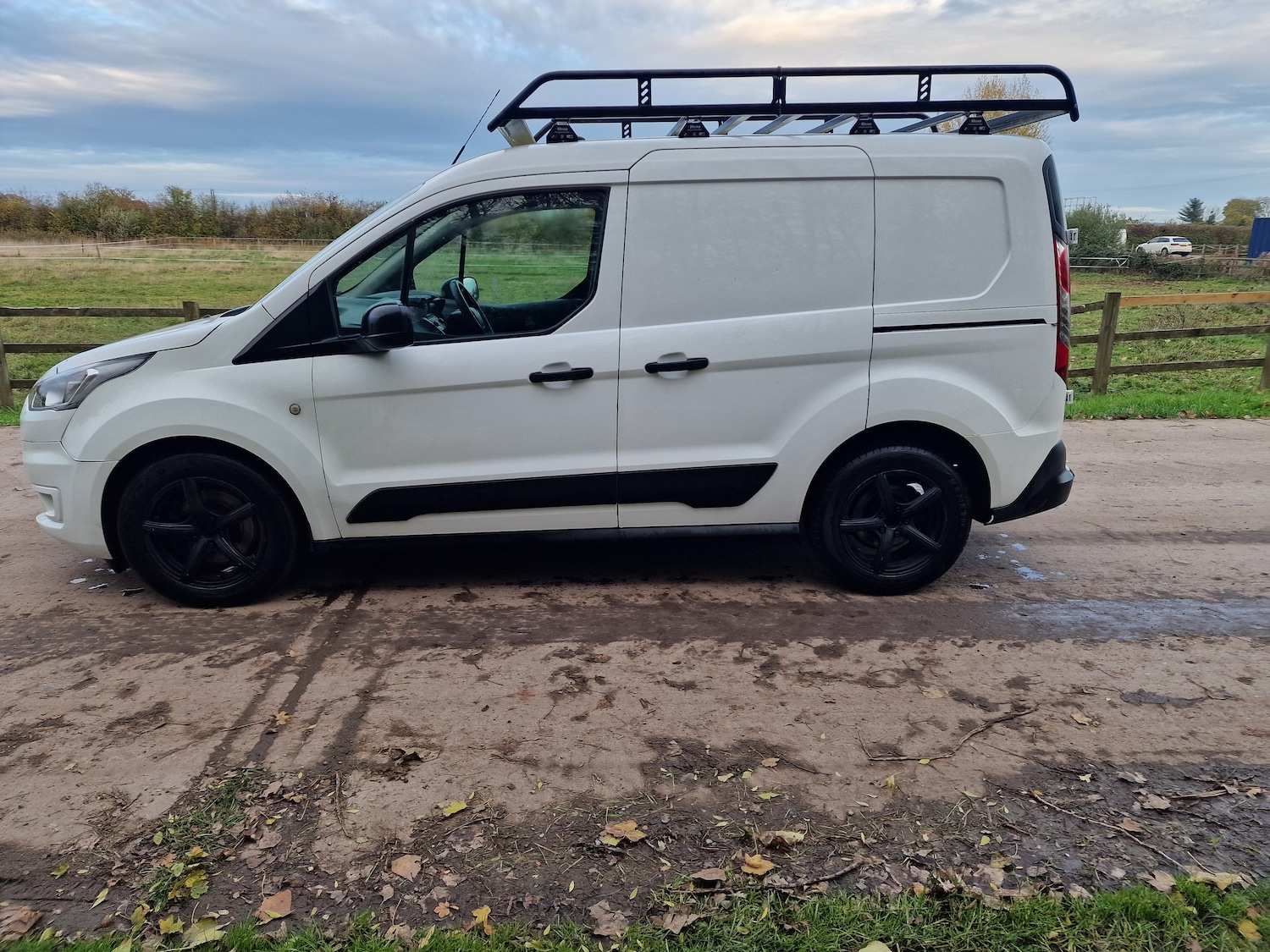 Used Ford Transit Connect 2019 for sale - 76397230: Photo 9