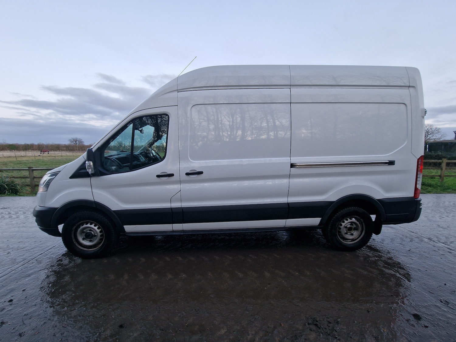 Used Ford Transit 2016 for sale - 76919876: Photo 9