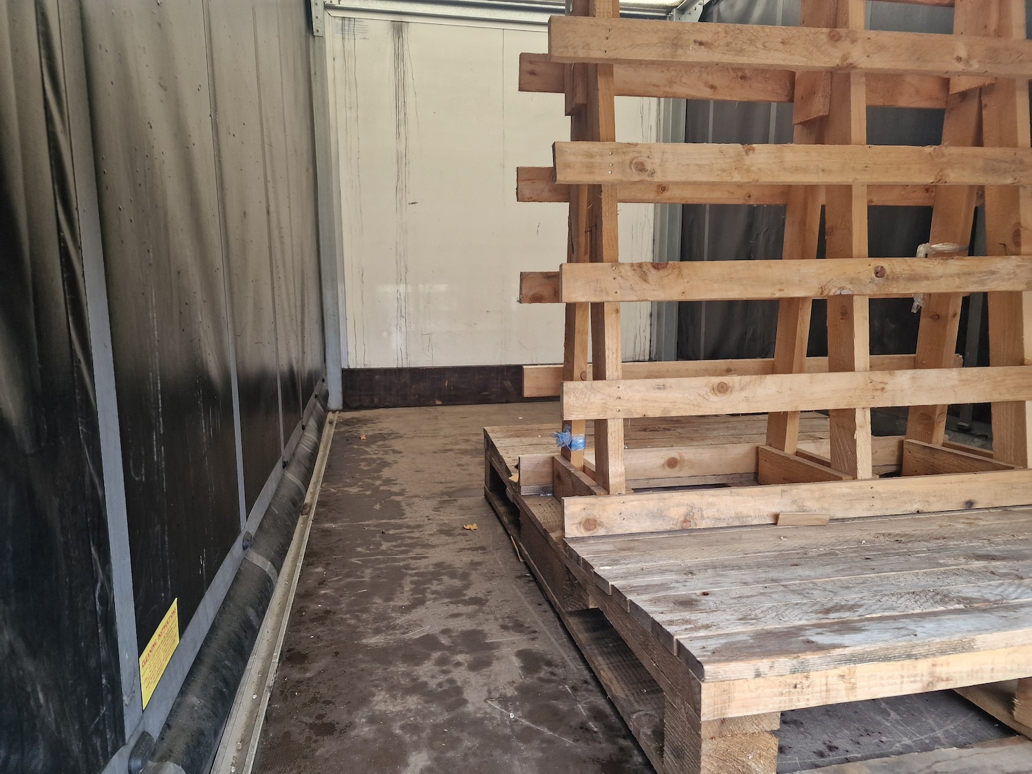 Used Volvo XC40 2021 for sale - 76692884: Photo 14