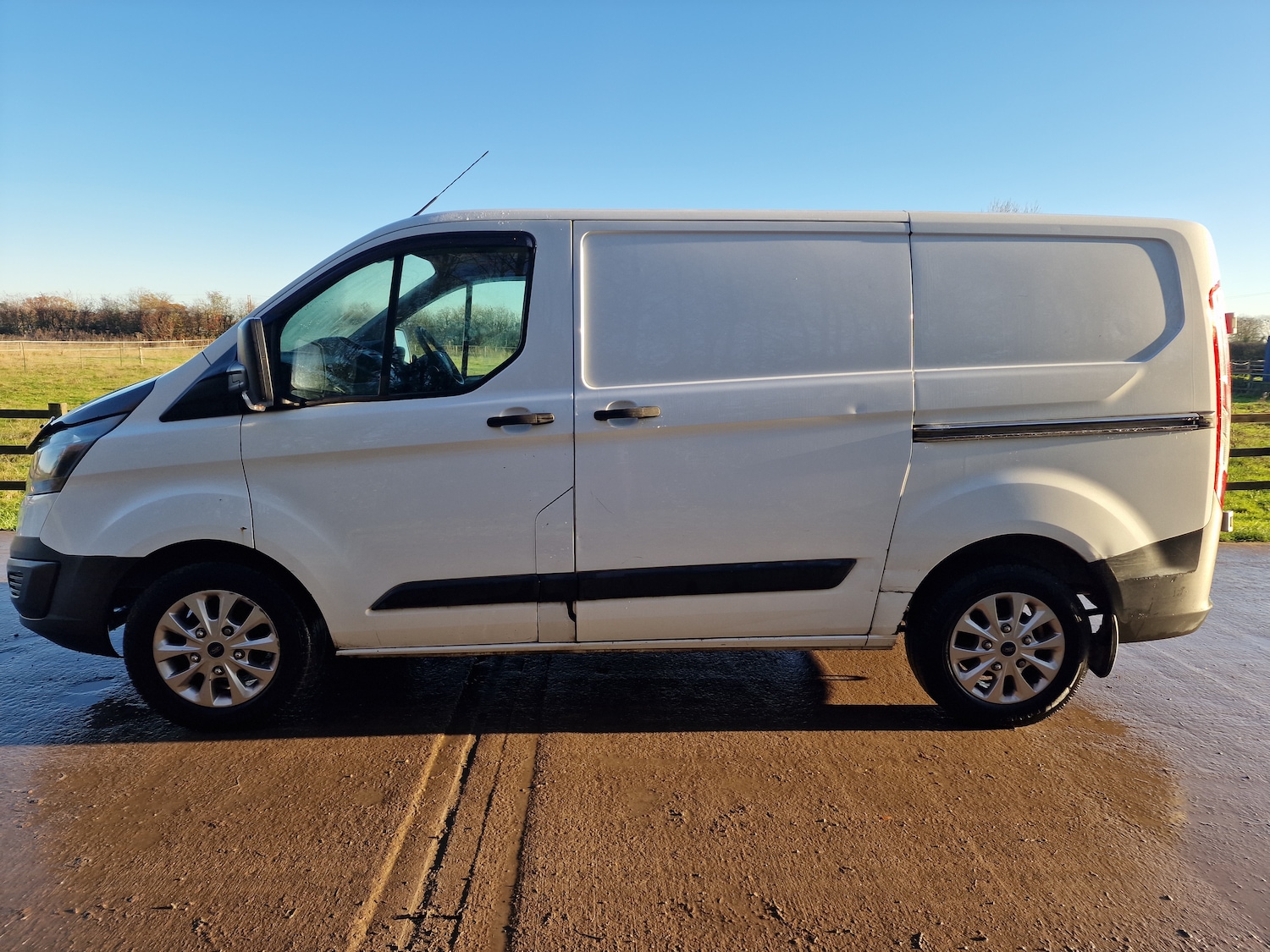 Used Ford Transit Custom 2013 for sale - 76864073: Photo 10