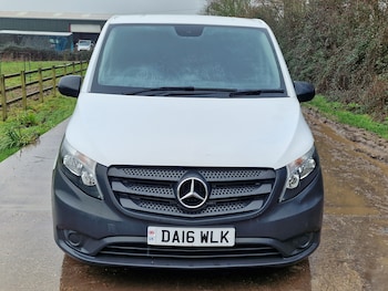 Used Mercedes-Benz Vito 2016 for sale - 77571169: Photo