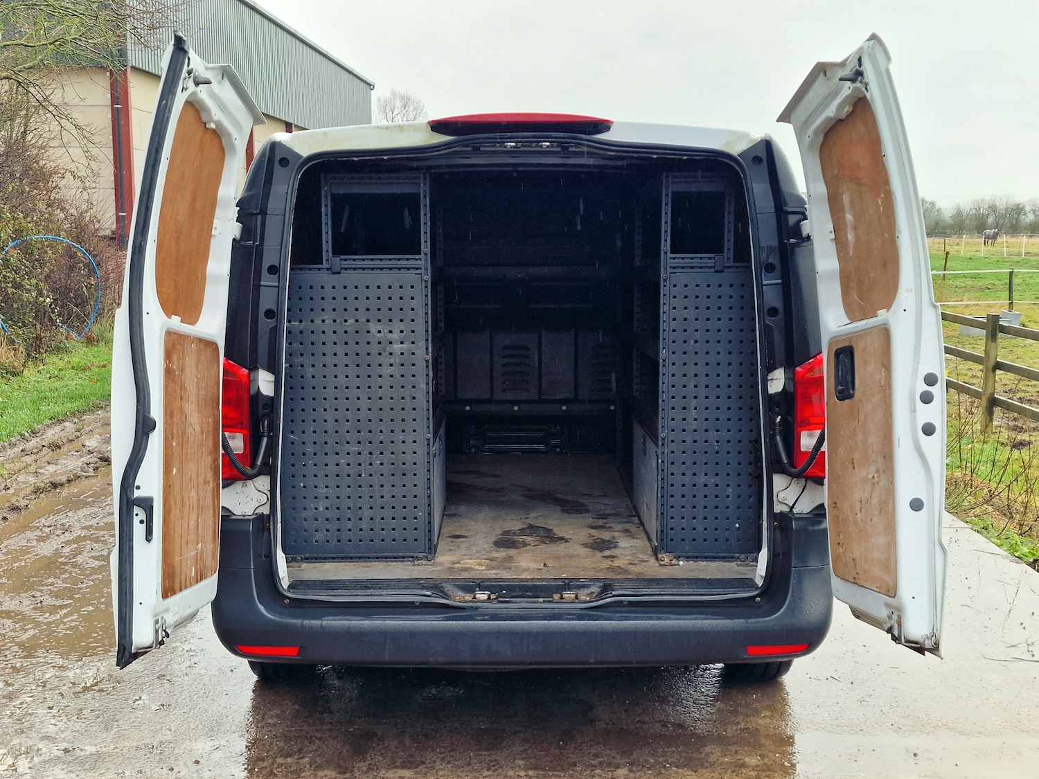 Used Mercedes-Benz Vito 2016 for sale - 77571169: Photo 6