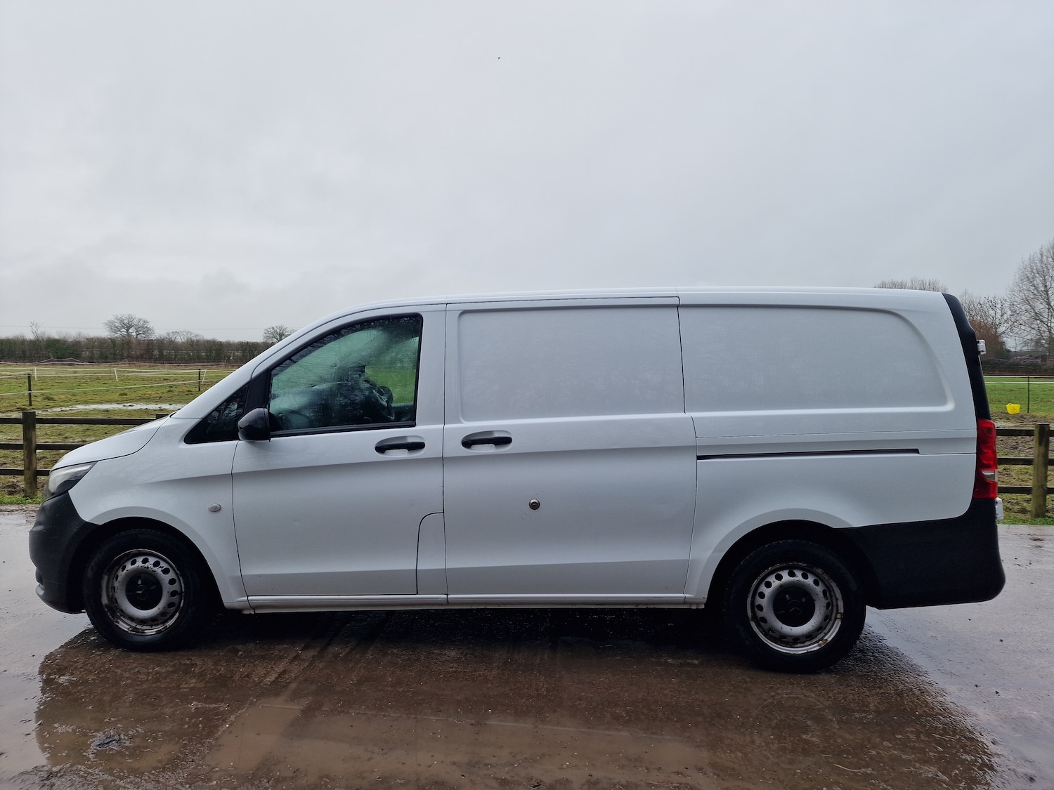 Used Mercedes-Benz Vito 2016 for sale - 77571169: Photo 9
