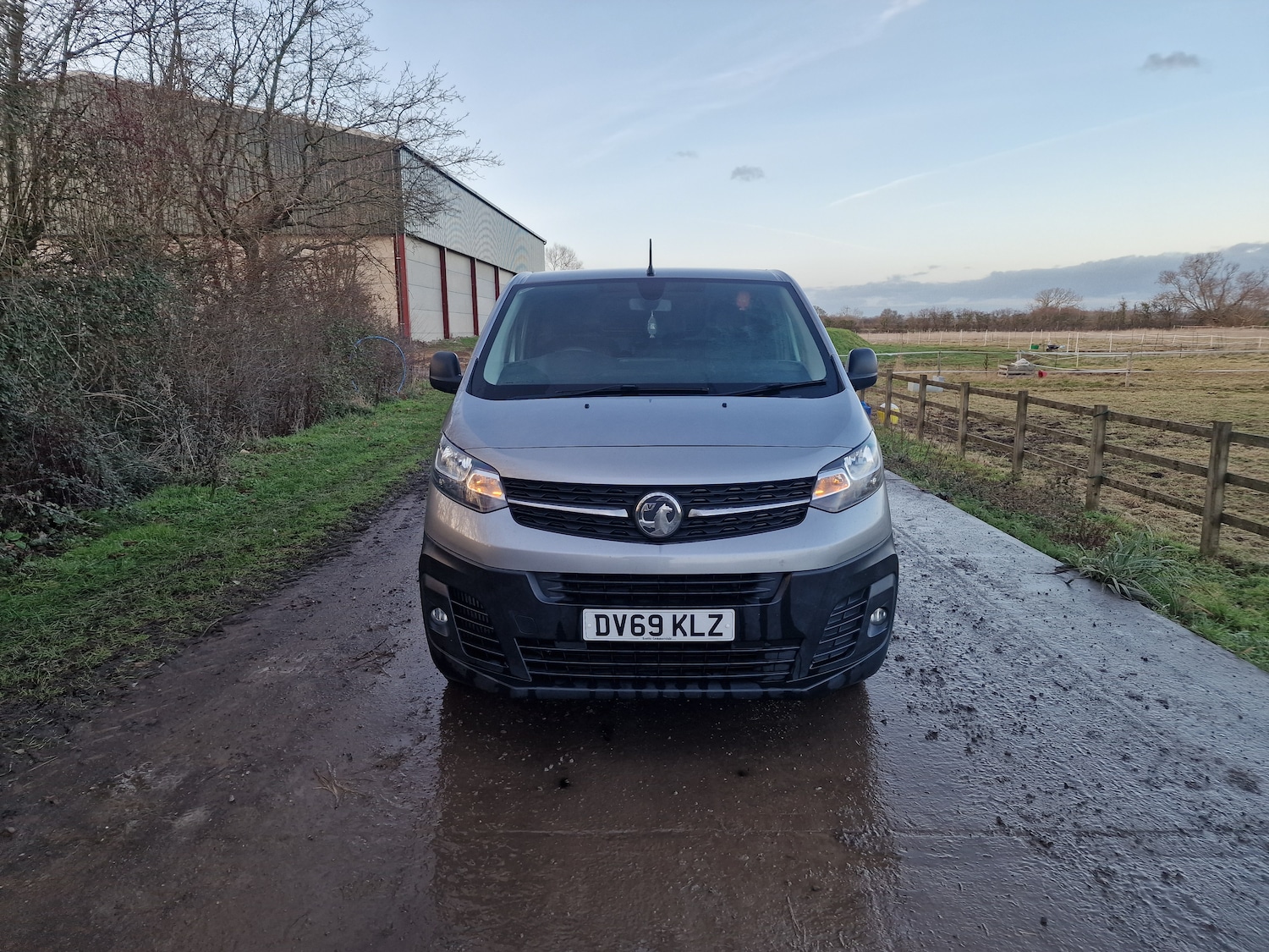 Used Vauxhall Vivaro 2019 for sale - 77138510: Photo 4