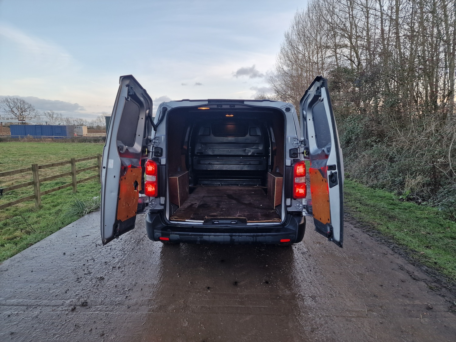Used Vauxhall Vivaro 2019 for sale - 77138510: Photo 8