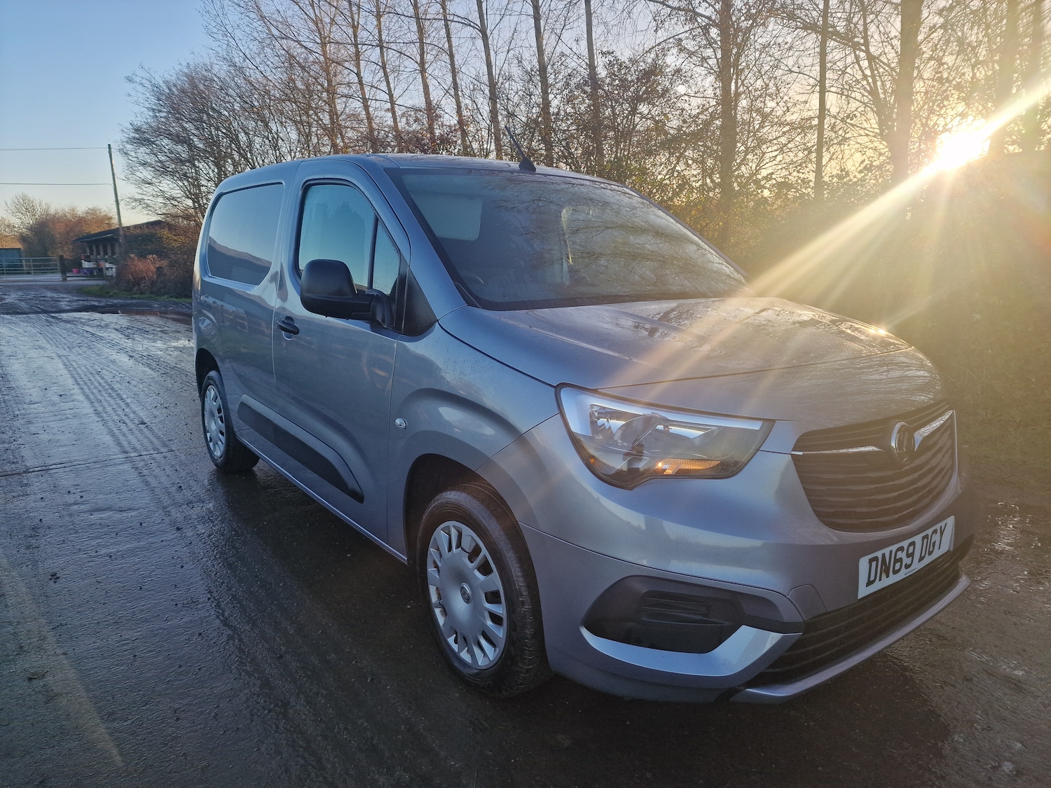 Used Vauxhall Combo 2019 for sale - 76808271: Photo 2