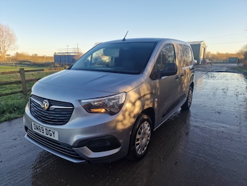 Used Vauxhall Combo 2019 for sale - 76808271: Photo
