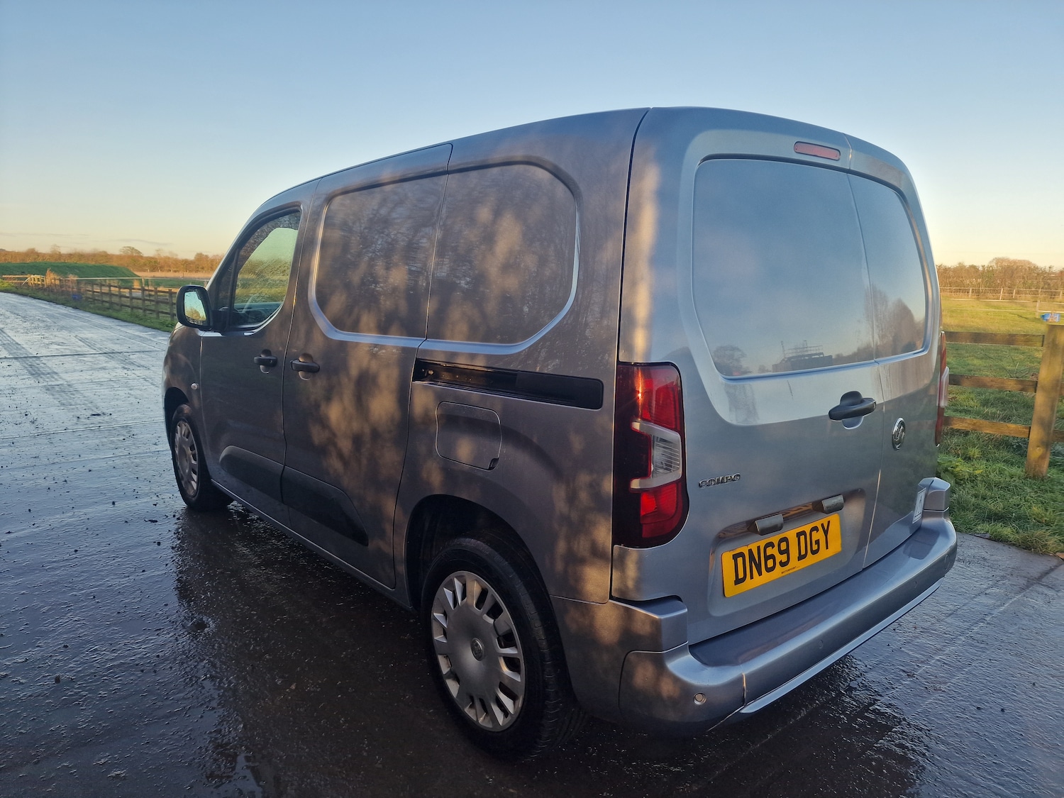 Used Vauxhall Combo 2019 for sale - 76808271: Photo 6