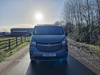 Used Vauxhall Vivaro 2018 for sale - 77363542: Photo