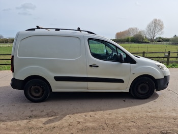 Used Peugeot Partner 2014 for sale - 78236719: Photo