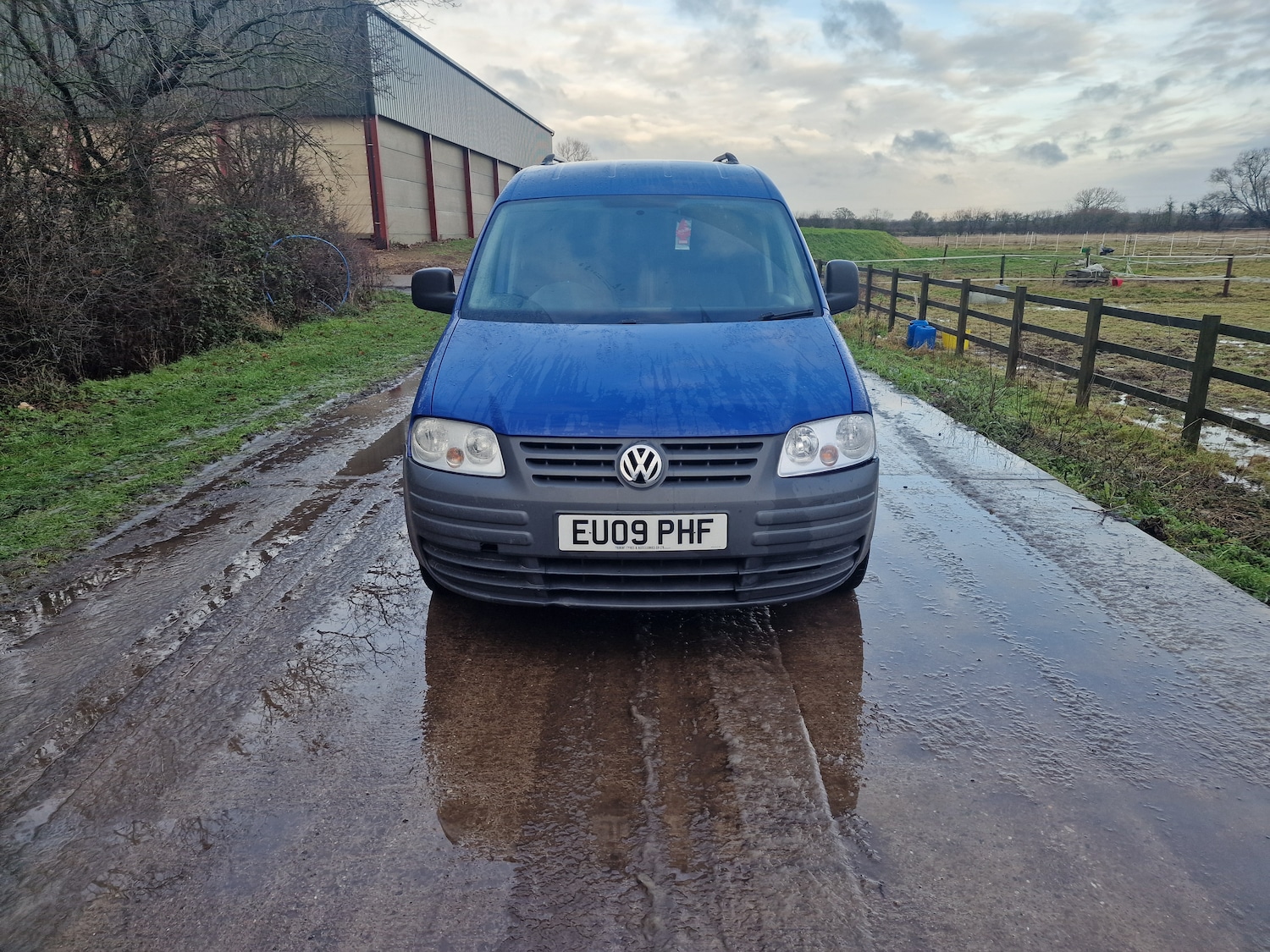 Used Volkswagen Caddy 2009 for sale - 77154602: Photo 2