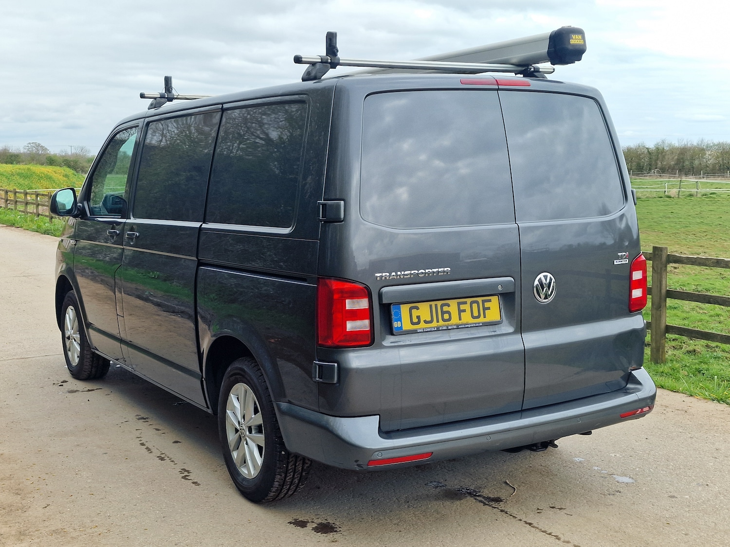 Used Volkswagen Transporter 2016 for sale - 78106018: Photo 8