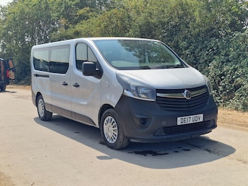 Used Vauxhall Vivaro 2017 for sale - 79275376: Photo