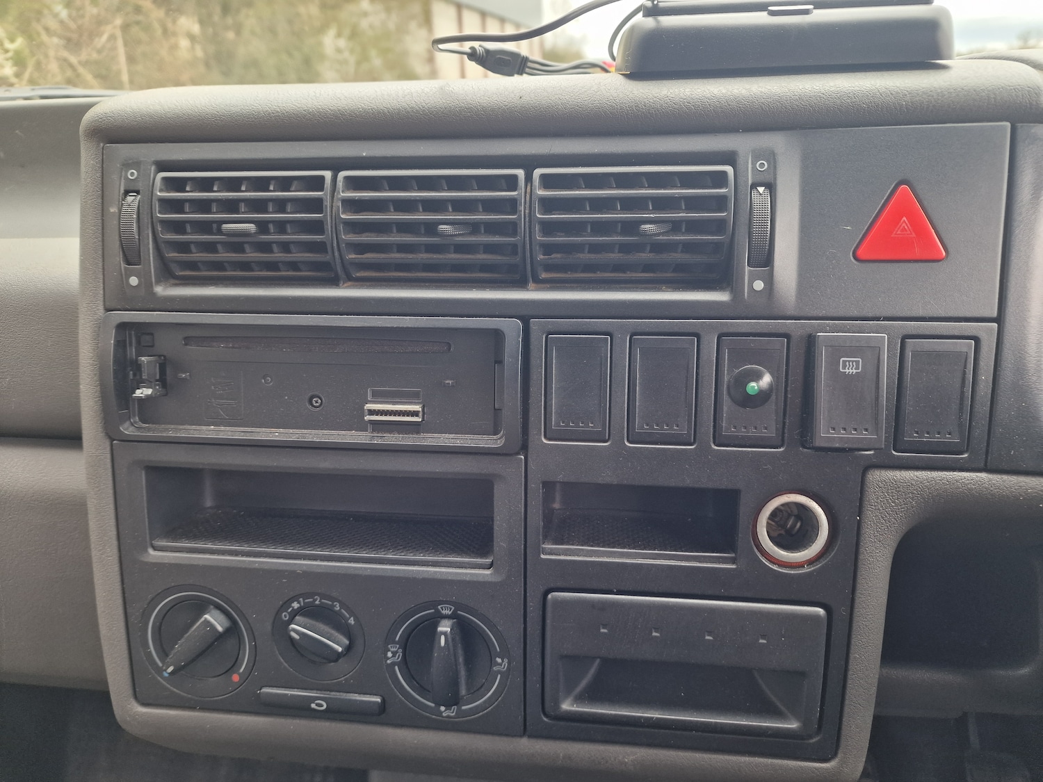 Used Volkswagen Transporter 2000 for sale - 78040215: Photo 25