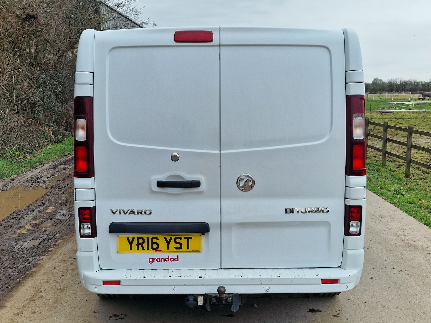 Used Vauxhall Vivaro 2016 for sale - 77592423: Photo 6