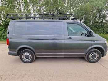 Used Volkswagen Transporter 2019 for sale - 78918660: Photo